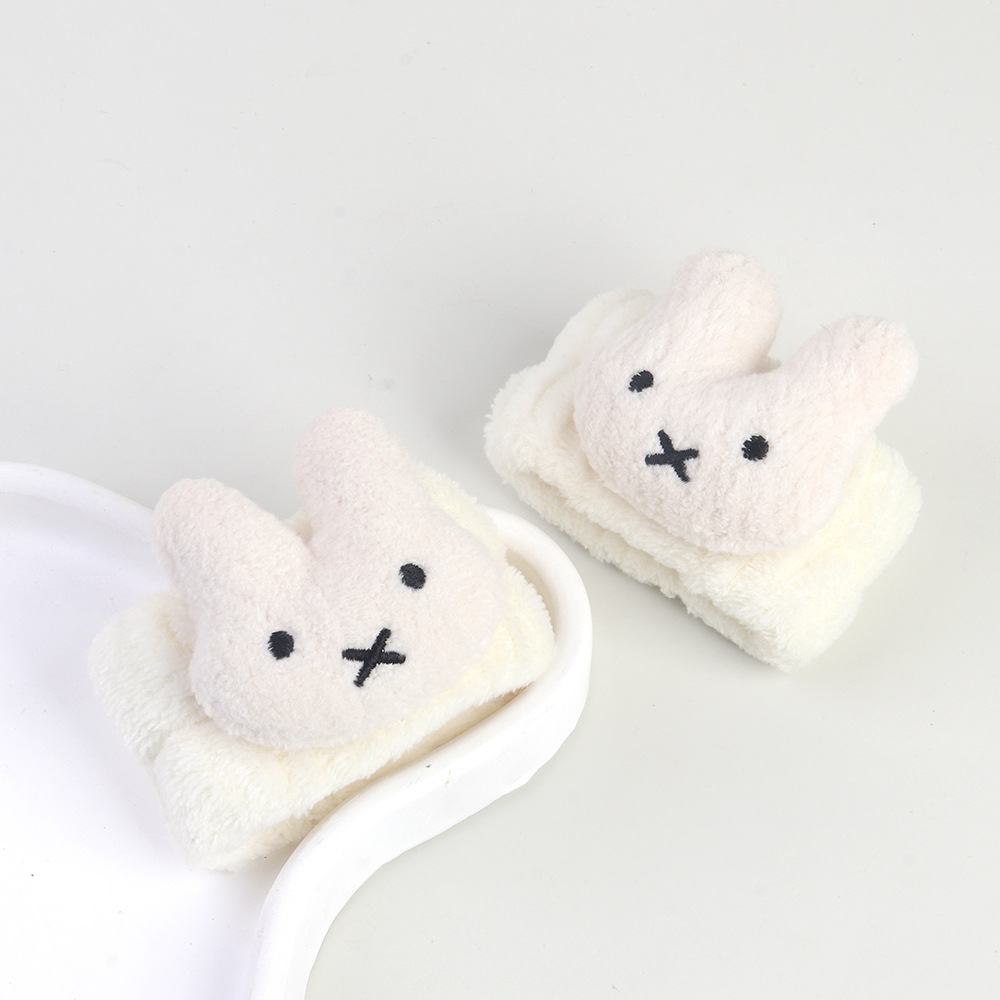 สายรัดข้อมือมิฟฟี่แรบบิท ลายสร - Cleanser Face บทวิจารณ์และราคา