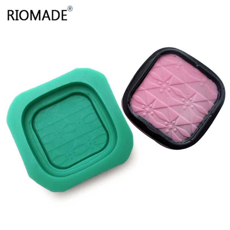 อุปกรณ์แต่งหน้า ลิปสติก ยาทาเล - Lip Balm บทวิจารณ์และราคา