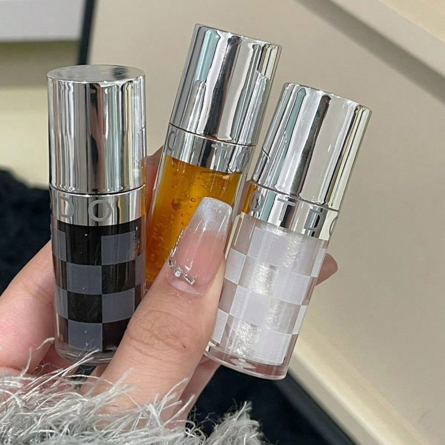 ทูท โดโด โกลว์วิ่ง ลิปกลอส สูต - Lip Balm บทวิจารณ์และราคา